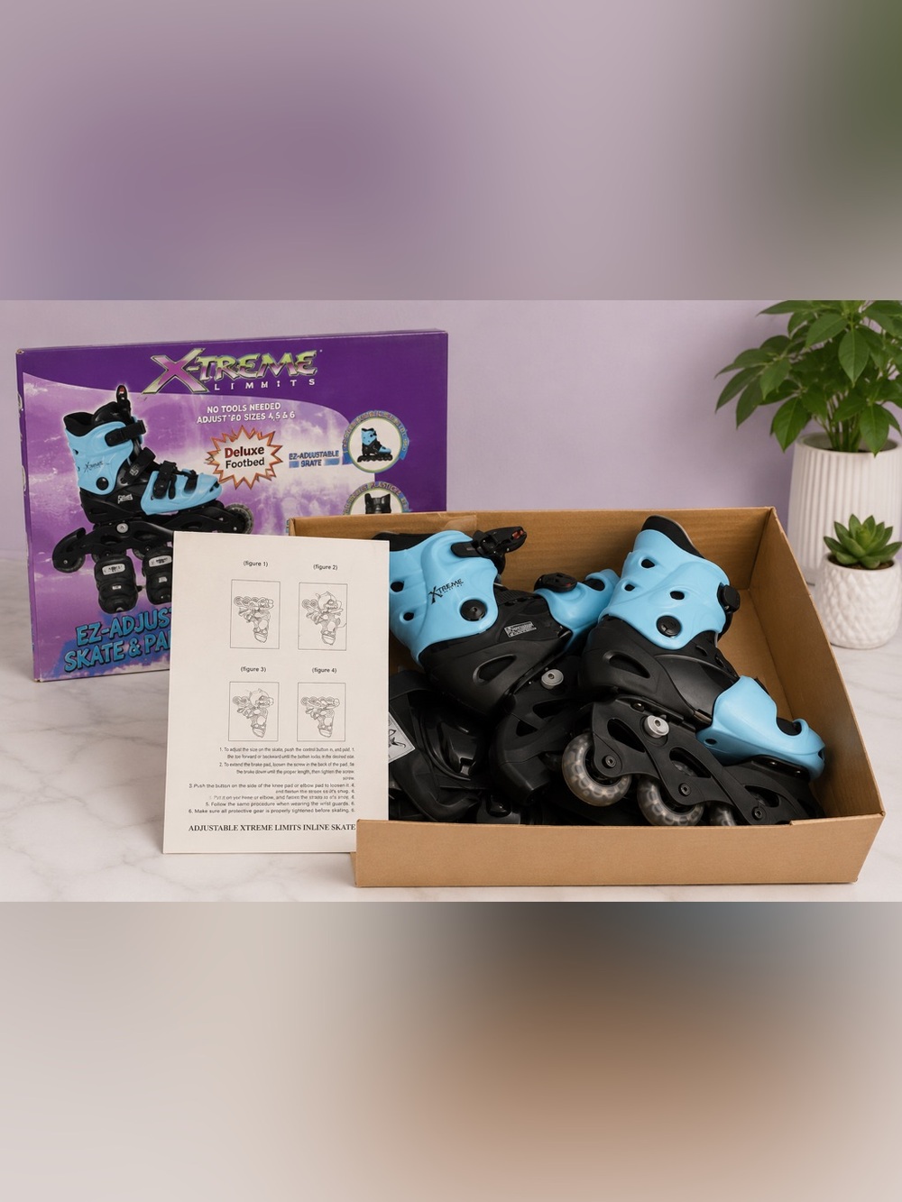 X-Treme Limits EZ-Adjust Inline Skates & Pad Set Size 4-6 Blue Complete w/ Box - Picture 3 of 3